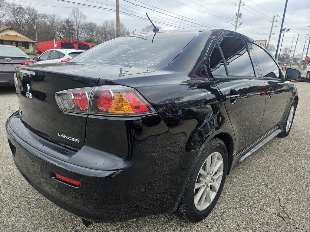Mitsubishi Lancer 4dr Sdn Man ES FWD 2015