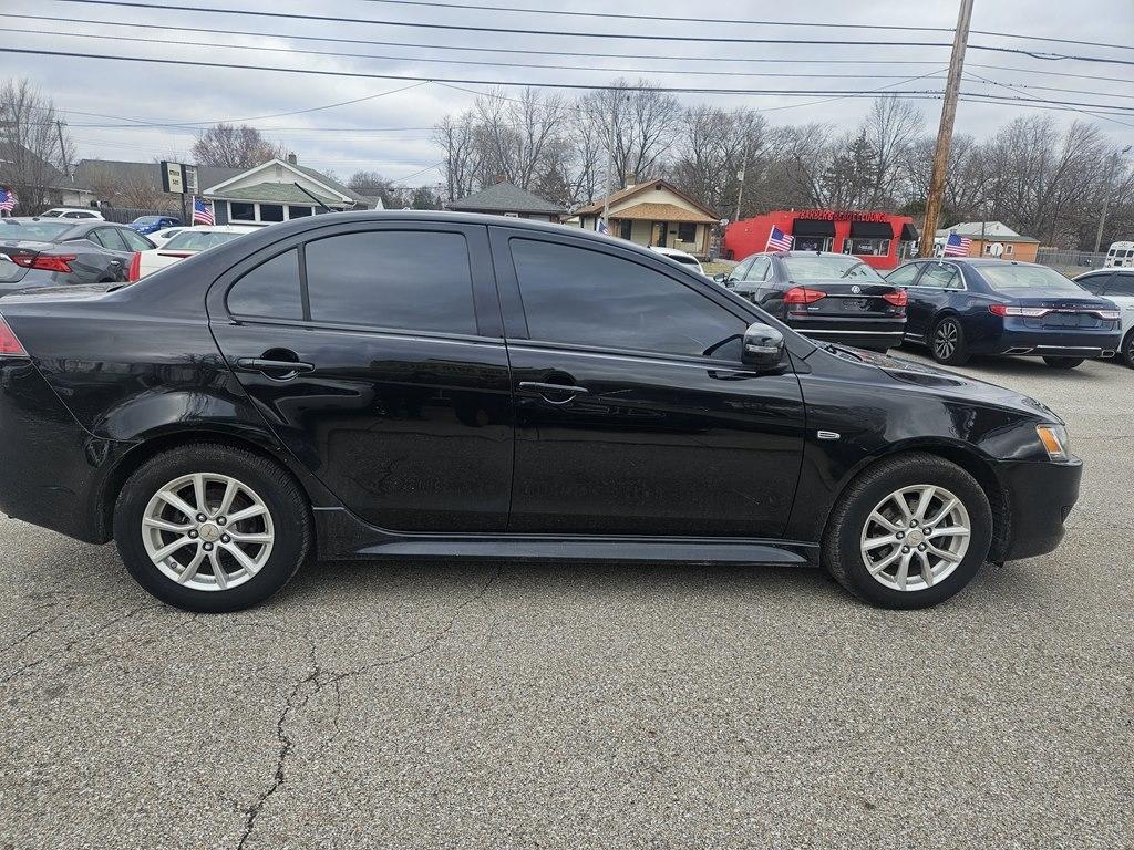 Mitsubishi Lancer 4dr Sdn Man ES FWD 2015