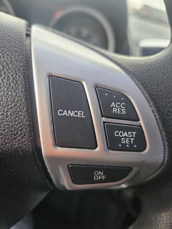 Mitsubishi Lancer 4dr Sdn Man ES FWD 2015