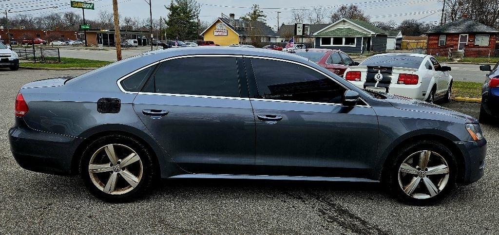 Volkswagen Passat 4dr Sdn 1.8T Auto Wolfsburg Ed PZEV 2014