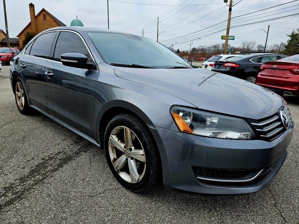 Volkswagen Passat 4dr Sdn 1.8T Auto Wolfsburg Ed PZEV 2014