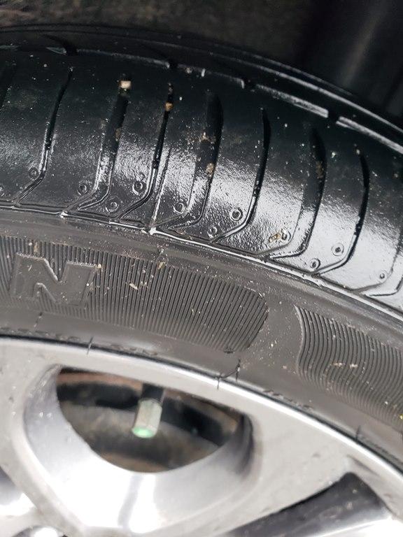 Toyota Yaris Sedan XLE Auto (Natl) 2019