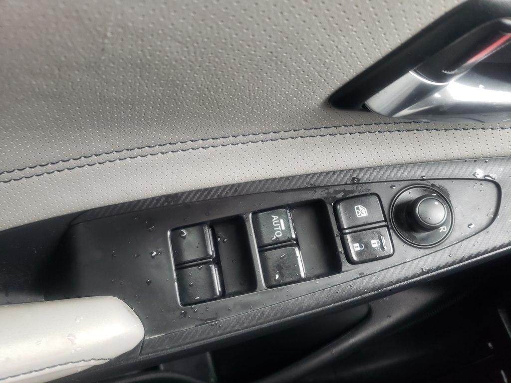 Toyota Yaris Sedan XLE Auto (Natl) 2019