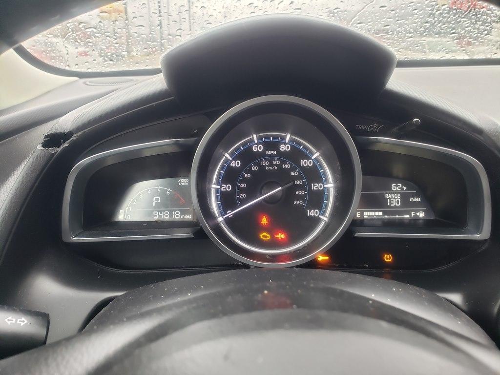 Toyota Yaris Sedan XLE Auto (Natl) 2019