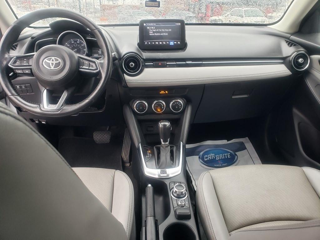 Toyota Yaris Sedan XLE Auto (Natl) 2019
