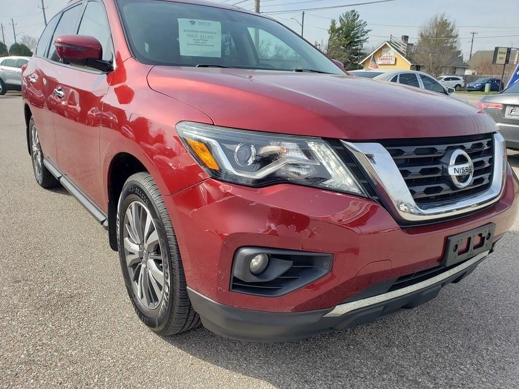 Nissan Pathfinder 4x4 SL 2018