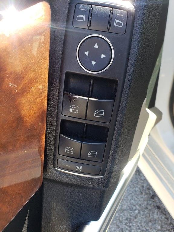 Mercedes-Benz GLK-Class 4MATIC 4dr GLK 350 2012