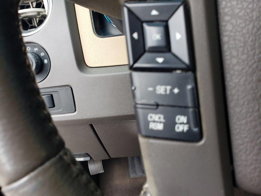 Ford F-150 2WD SuperCrew 145" XLT 2014