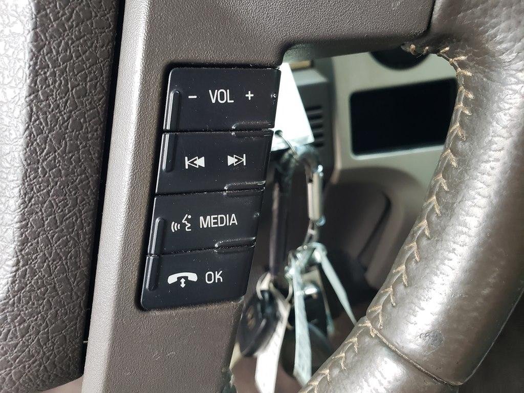 Ford F-150 2WD SuperCrew 145" XLT 2014