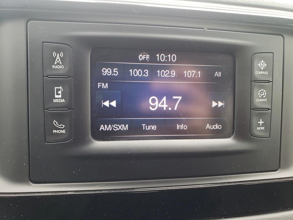 Chrysler Pacifica Touring FWD 2017