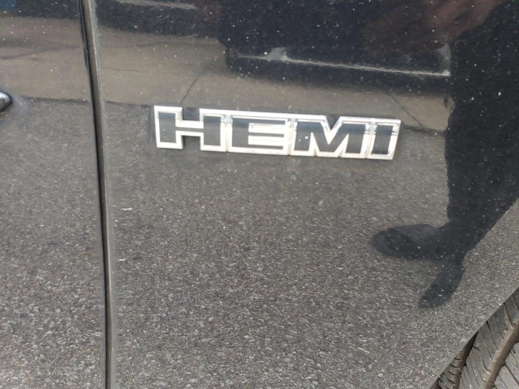 Dodge Charger 4dr Sdn R/T RWD 2009