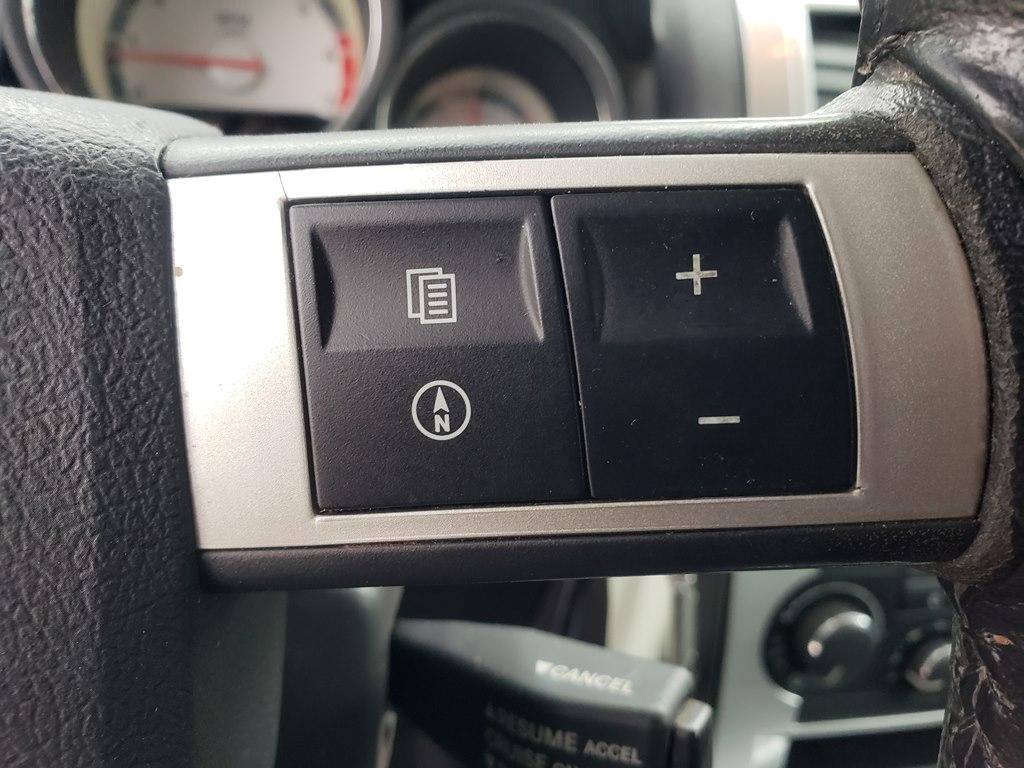 Dodge Charger 4dr Sdn R/T RWD 2009