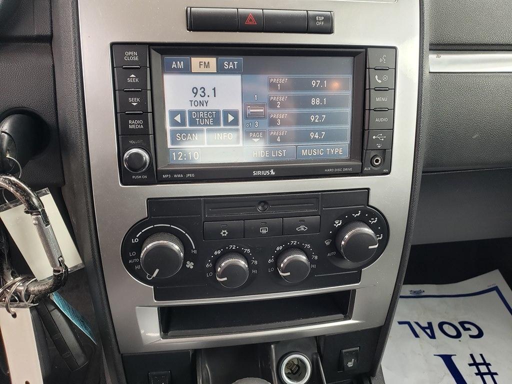 Dodge Charger 4dr Sdn R/T RWD 2009