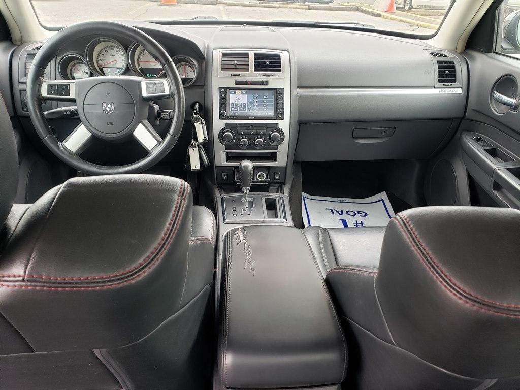 Dodge Charger 4dr Sdn R/T RWD 2009