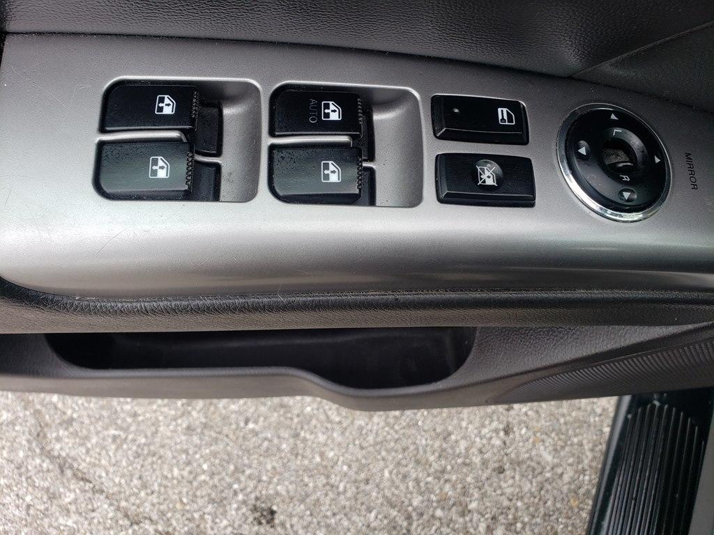 Hyundai Santa Fe FWD 4dr V6 Auto Limited 2011