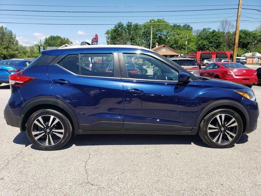 Nissan Kicks SV FWD 2019