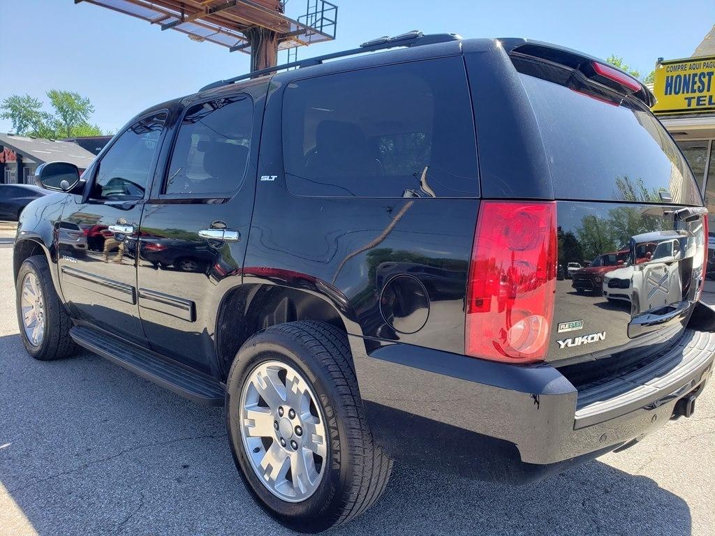 GMC Yukon 4WD 4dr 1500 SLT 2011