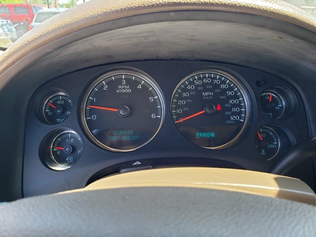 GMC Yukon 4WD 4dr 1500 SLT 2011