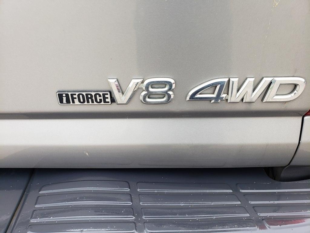 Toyota Tundra DoubleCab V8 SR5 4WD (Natl) 2005