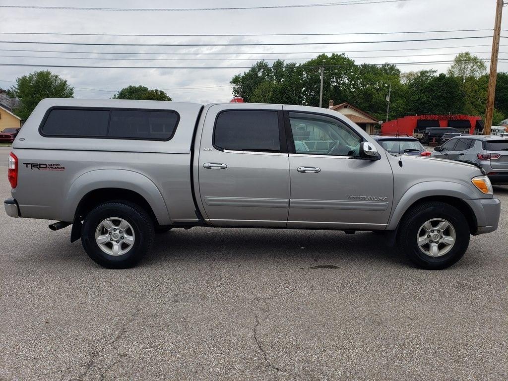 Toyota Tundra DoubleCab V8 SR5 4WD (Natl) 2005