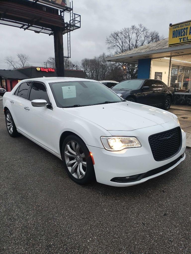 Chrysler 300 Limited RWD 2018