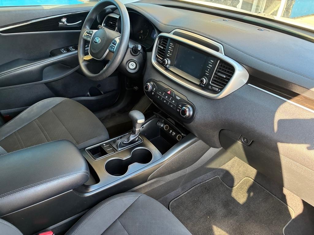 Kia Sorento LX V6 FWD 2020
