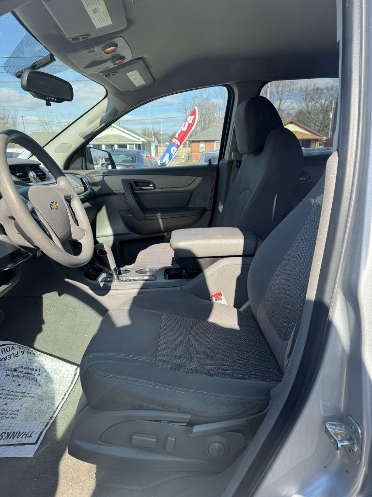 Chevrolet Traverse FWD 4dr LS w/1LS 2016