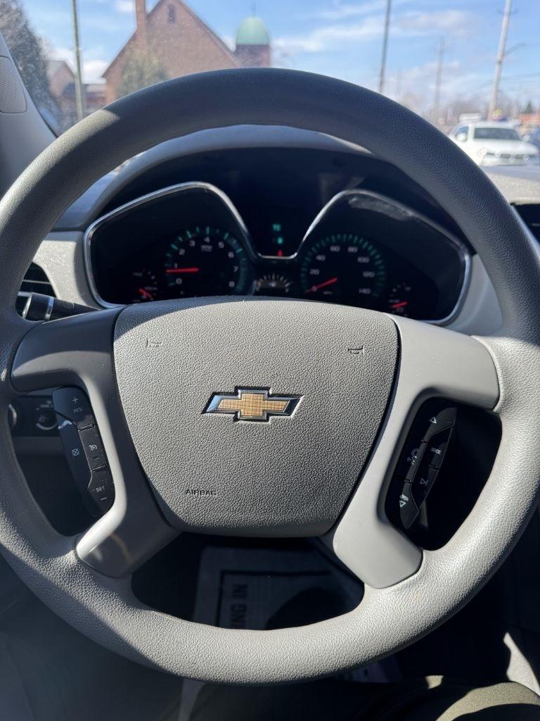 Chevrolet Traverse FWD 4dr LS w/1LS 2016