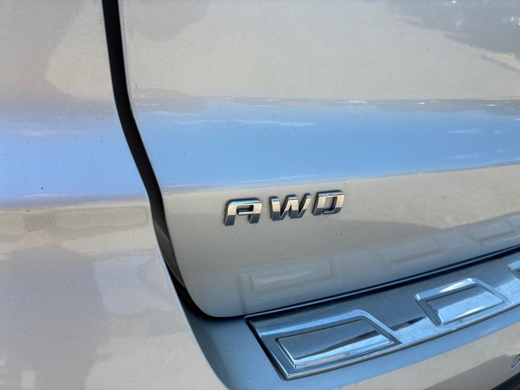Chevrolet Traverse AWD 4dr LTZ 2016