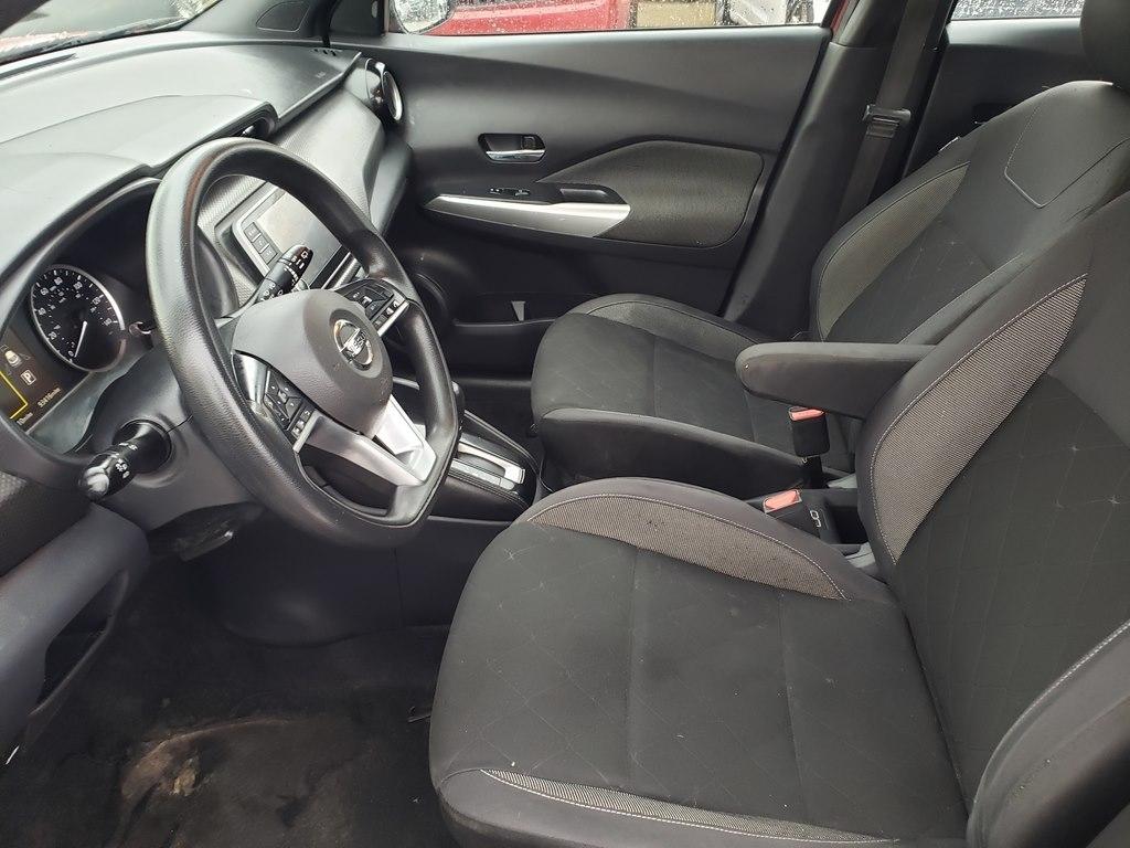 Nissan Kicks SV FWD 2019