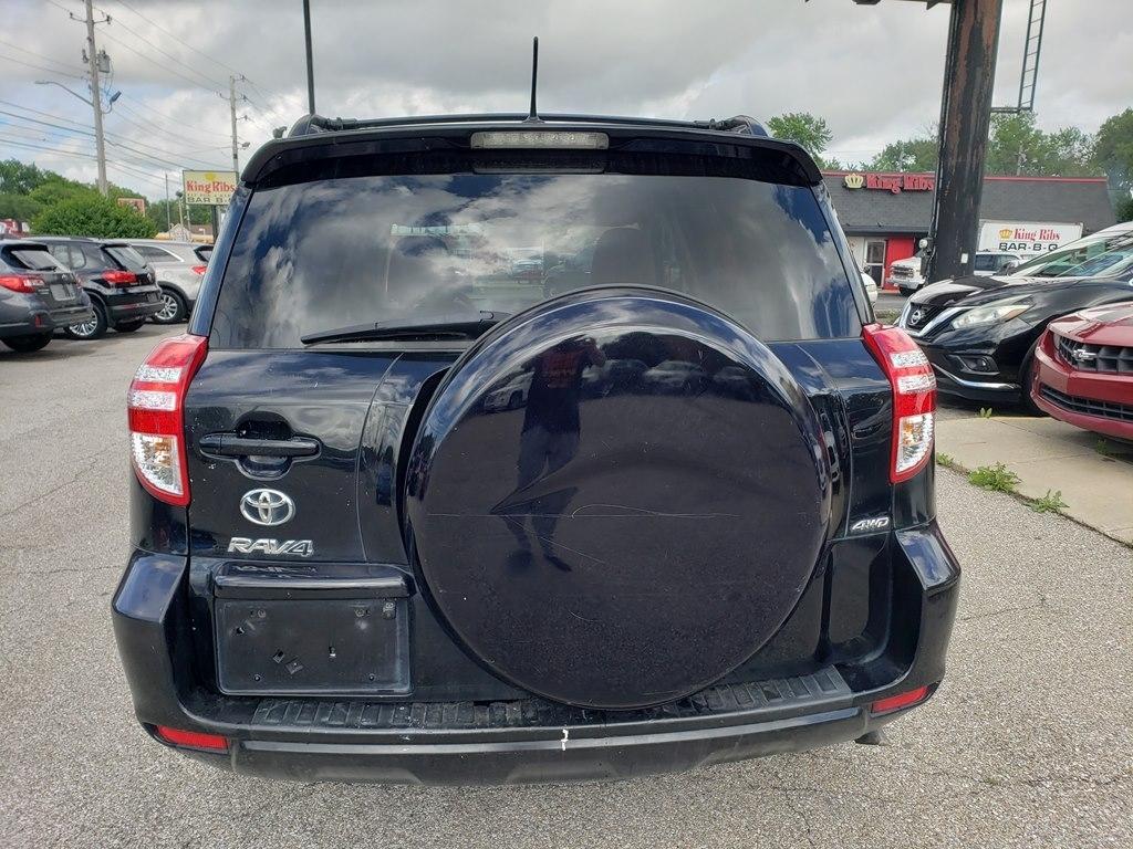 Toyota RAV4 4WD 4dr 4-cyl 4-Spd AT (Natl) 2011