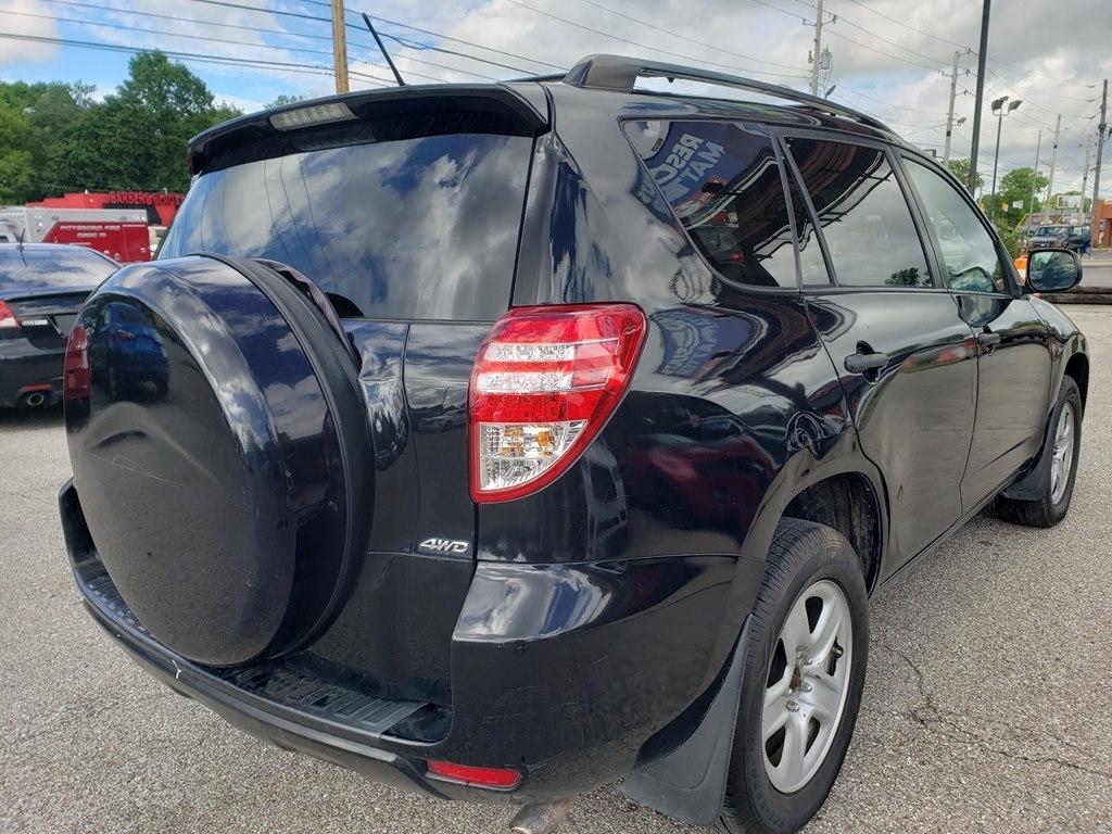 Toyota RAV4 4WD 4dr 4-cyl 4-Spd AT (Natl) 2011