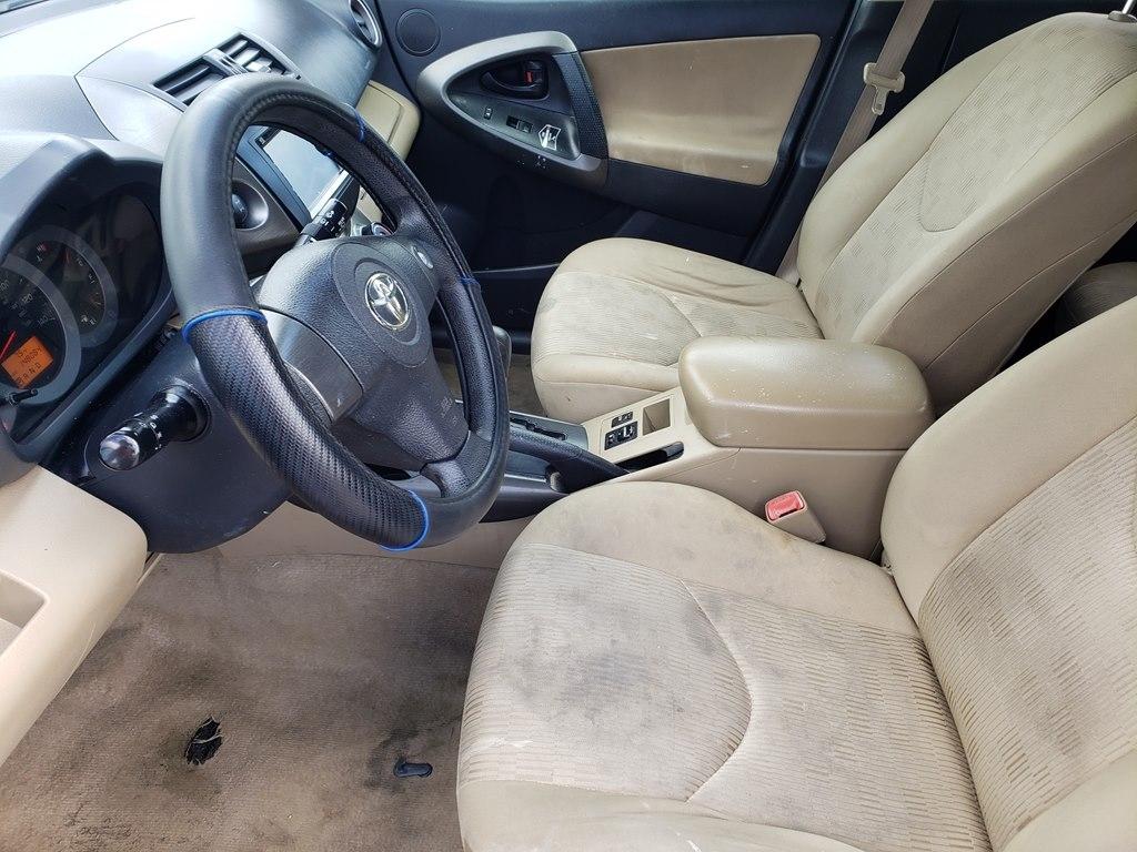 Toyota RAV4 4WD 4dr 4-cyl 4-Spd AT (Natl) 2011