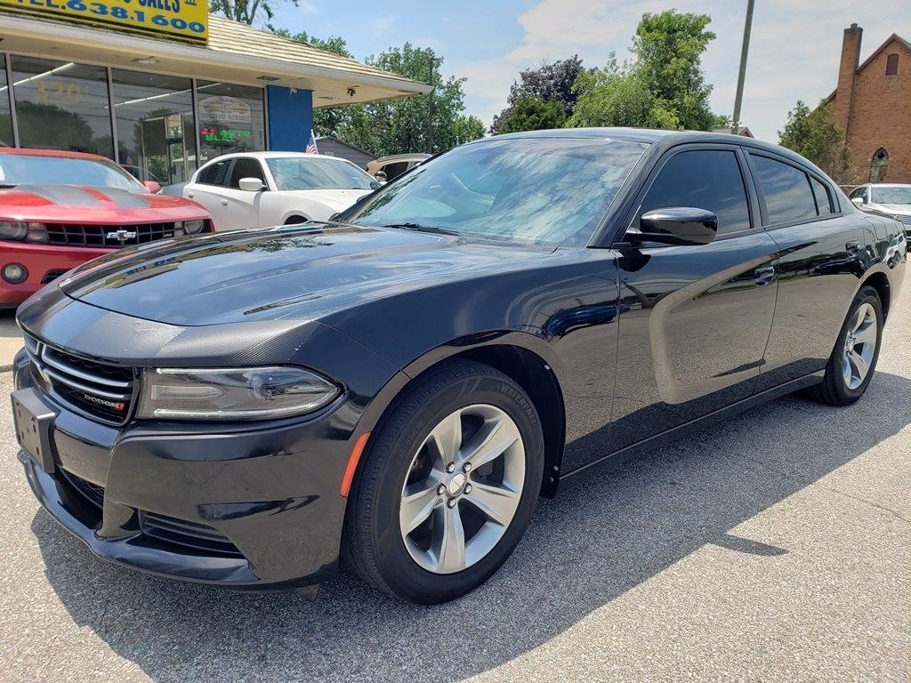 Dodge Charger 4dr Sdn SE RWD 2015