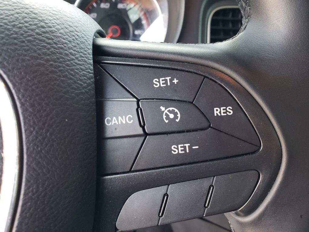 Dodge Charger 4dr Sdn SE RWD 2015