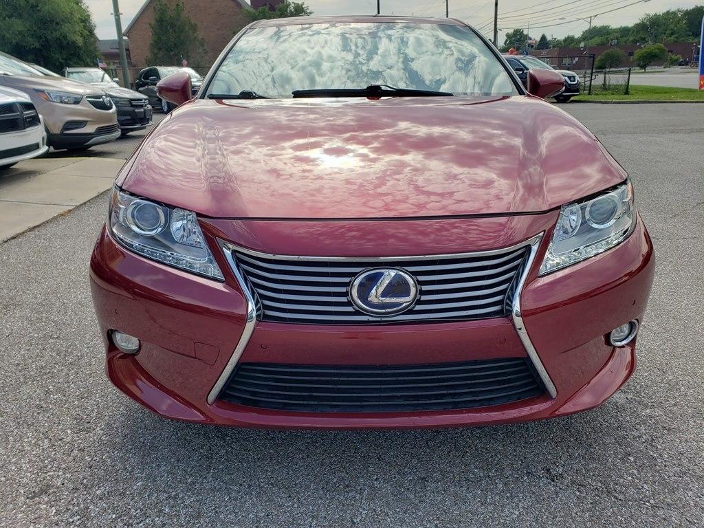 Lexus ES 300h 4dr Sdn Hybrid 2014