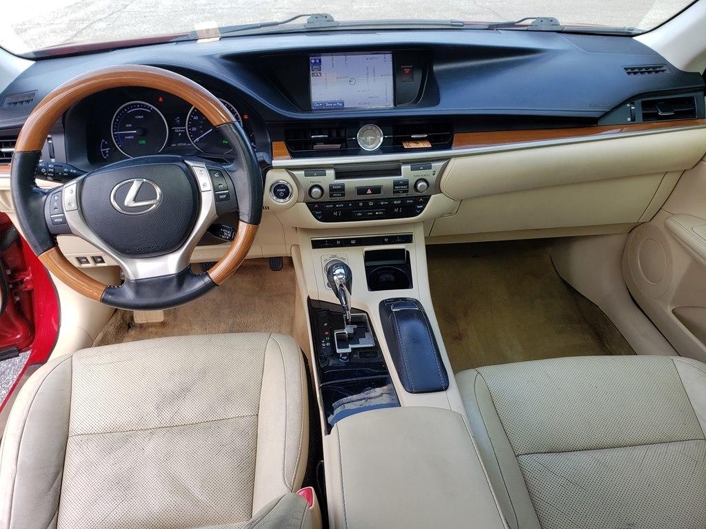 Lexus ES 300h 4dr Sdn Hybrid 2014