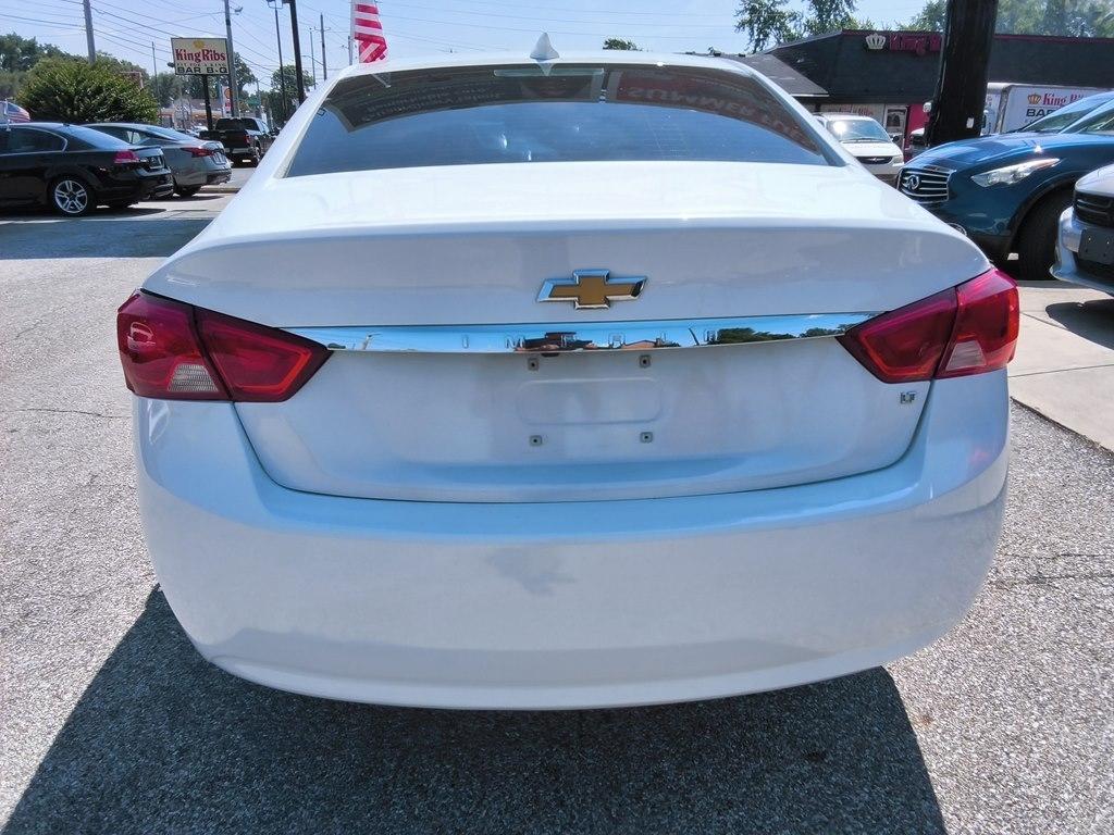 Chevrolet Impala 4dr Sdn LT w/1LT 2020