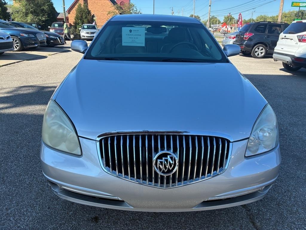 Buick Lucerne 4dr Sdn CXL 2010