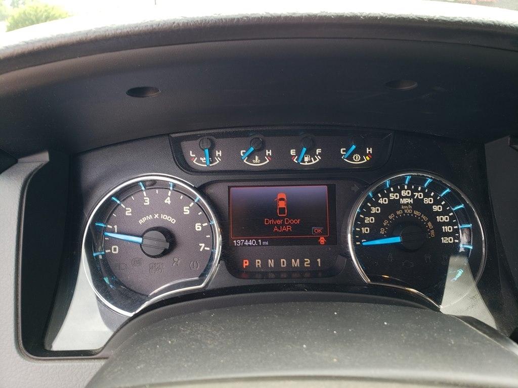 Ford F-150 4WD SuperCrew 145" Platinum 2013