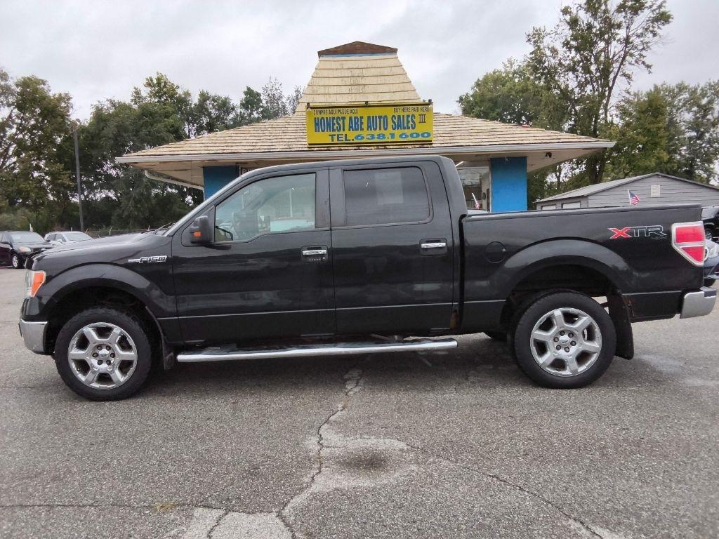 Ford F-150 4WD SuperCrew 145" Platinum 2013