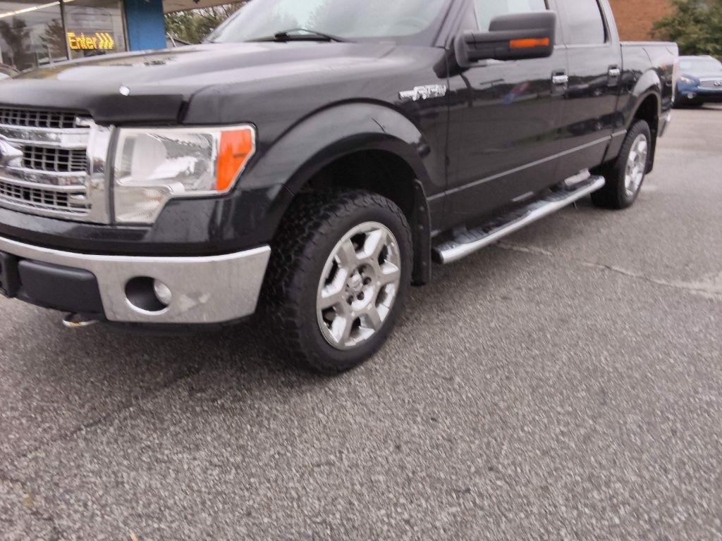 Ford F-150 4WD SuperCrew 145" Platinum 2013