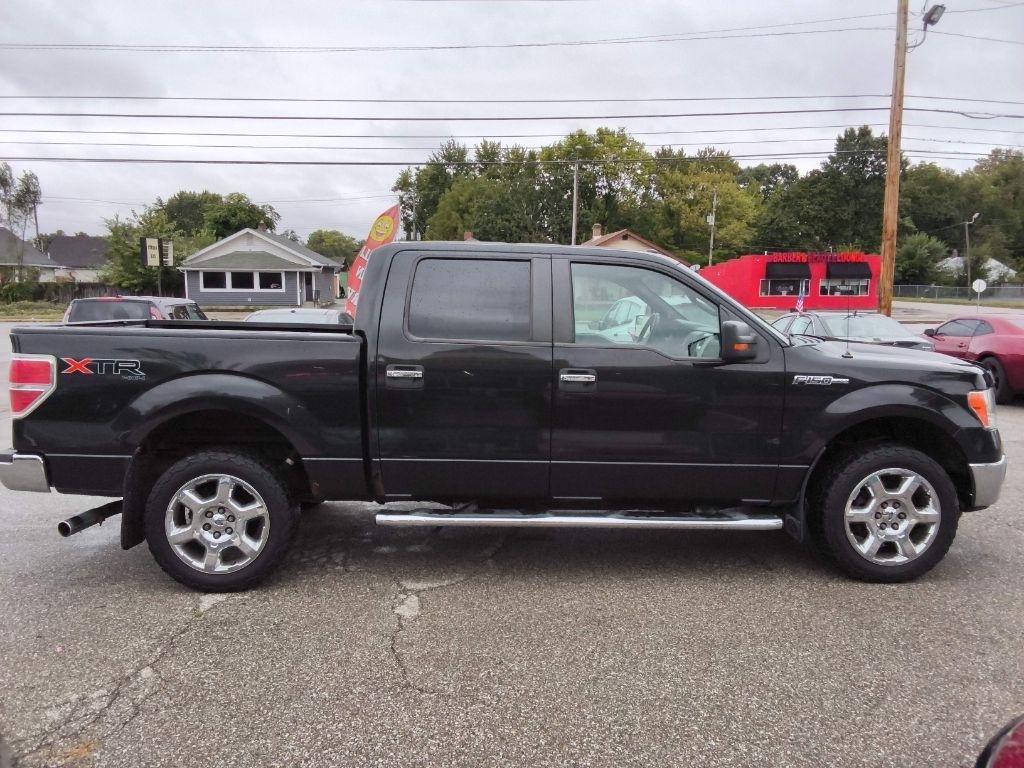 Ford F-150 4WD SuperCrew 145" Platinum 2013