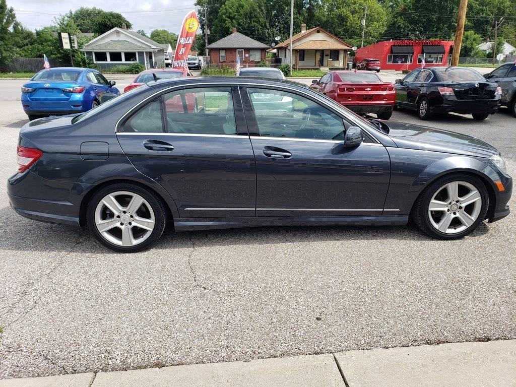 Mercedes-Benz C-Class 4dr Sdn C 300 Sport 4MATIC 2011