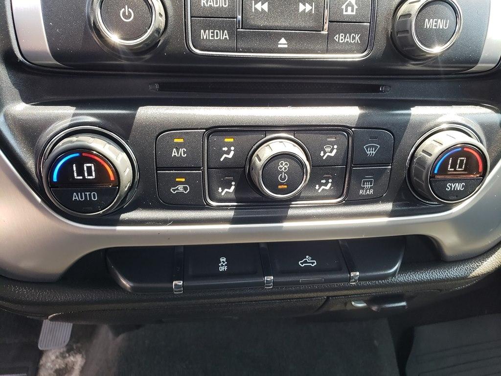 GMC Sierra 1500 4WD Double Cab 143.5" SLE 2016