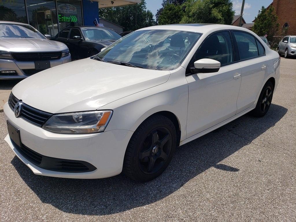 Volkswagen Jetta Sedan 4dr Auto SE PZEV 2012