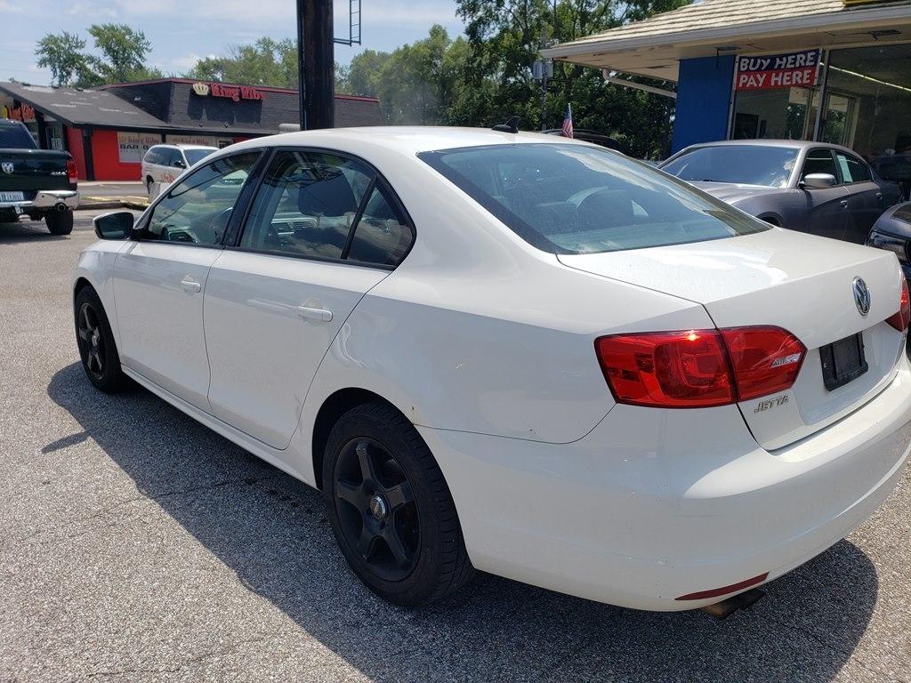 Volkswagen Jetta Sedan 4dr Auto SE PZEV 2012