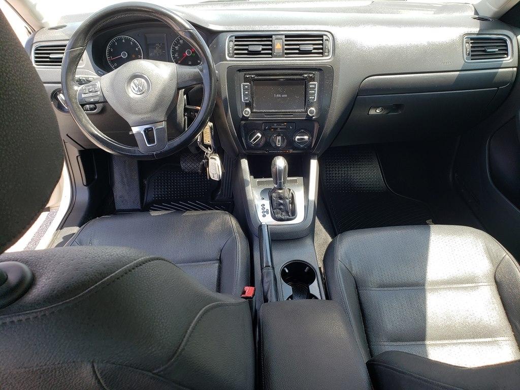 Volkswagen Jetta Sedan 4dr Auto SE PZEV 2012