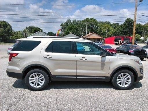 Ford Explorer XLT FWD 2017