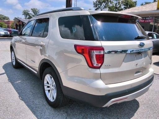 Ford Explorer XLT FWD 2017